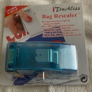 NWT iTouchless Blue Bag Resealer